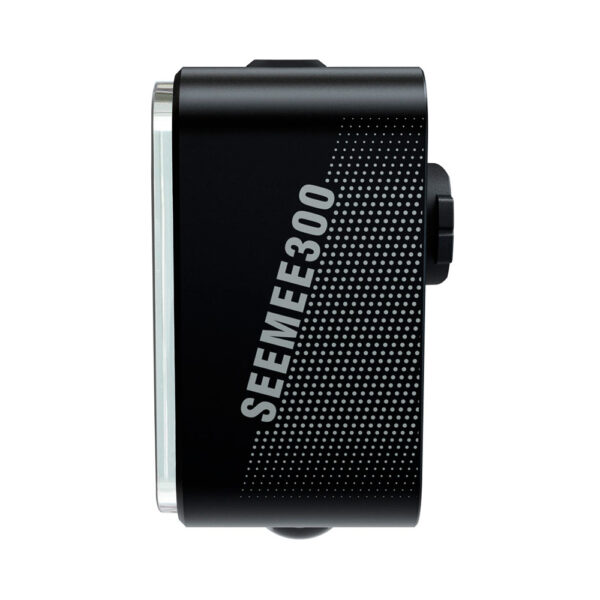 "Luz trasera Magicshine Seemee 300 con 300 lúmenes de potencia, ángulo de visibilidad de 260° y autonomía de hasta 200 horas. Ideal para una seguridad óptima en cualquier ruta."