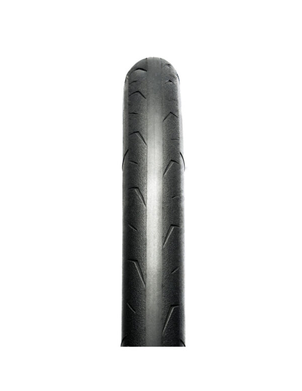 "Cubierta Eagle Sport plegable, diseñada para ciclismo en carretera con gran agarre, durabilidad y rendimiento en todo tipo de condiciones."