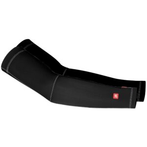 Los Spiuk Manguitos XP Unisex están diseñados para proporcionar un ajuste perfecto y comodidad durante tus salidas en bicicleta. Fabricados con materiales de alta calidad, estos manguitos ofrecen una excelente protección contra el frío y el sol, ayudando a mantener la temperatura corporal ideal. Su diseño elástico garantiza un ajuste cómodo y seguro, permitiendo libertad de movimiento sin restricciones. Ideales para ciclistas que buscan maximizar su rendimiento en todo tipo de condiciones climáticas, estos manguitos son perfectos para entrenamientos y competiciones.