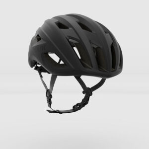 "Casco Kask Mojito³ en color negro, diseño aerodinámico con ventilación avanzada, sistema Ergo Fit+ y certificación WG11 para mayor seguridad."