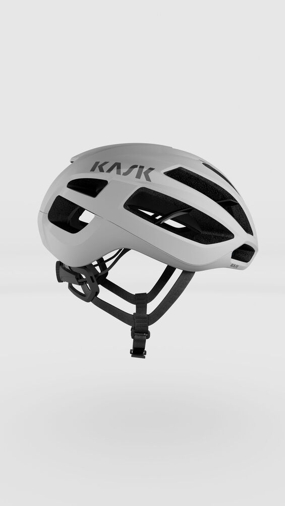 "Casco Kask Protone Icon en color blanco, con diseño aerodinámico, sistema Octo Fit+, ventilación avanzada y tecnología MIT para mayor seguridad."