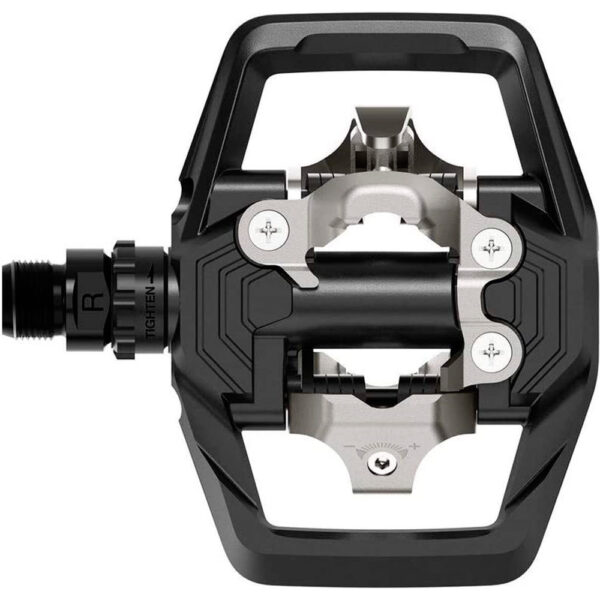 "Pedales Shimano PD-ME700 automáticos, compatibles con SPD, diseño robusto y amplio para enduro, trail y all-mountain, incluyen calas SM-SH51."
