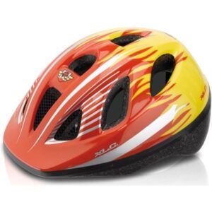 El XLC Casco Infantil BH-C16 está diseñado para ofrecer máxima seguridad y comodidad para niños que disfrutan de la bicicleta. Con 9 orificios de ventilación, este casco mantiene la cabeza fresca, mientras que su visera integrada protege del sol. La red anti-insectos asegura que los pequeños no sufran molestias, y el sistema de ajuste universal garantiza un ajuste seguro y cómodo. Para mayor visibilidad, el casco cuenta con una luz LED intermitente y permanente, ideal para paseos nocturnos. Con un peso de solo 206g, es perfecto para niños. ¡Mantén a tu hijo seguro y visible con el casco XLC BH-C16! 🌙