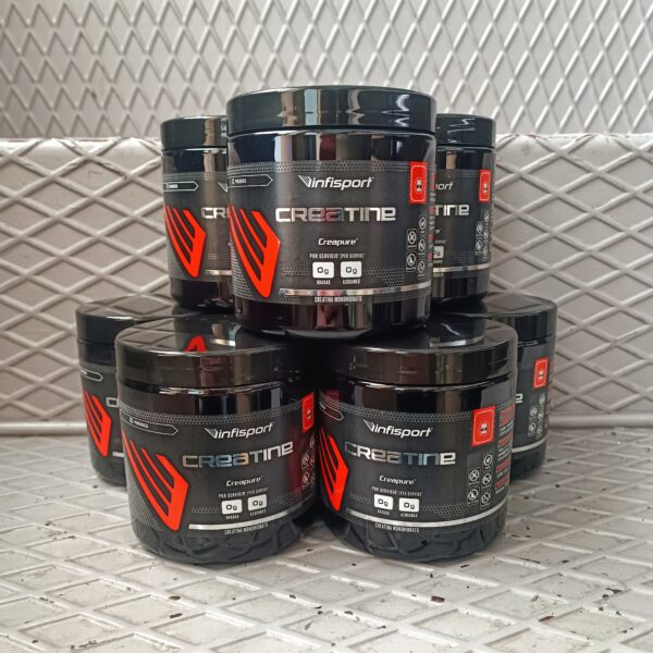 Bote de Creatina Infisport Creapure® 300g, suplemento de creatina monohidratada para mejorar rendimiento, fuerza, resistencia y masa muscular.