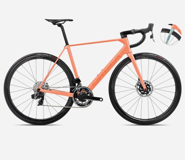 Bicicleta Orbea Orca Carbon OMX 2024 con SRAM Red eTap AXS, frenos de disco, ruedas Oquo RP35LTD y cubiertas Vittoria Corsa Speed G2.0.