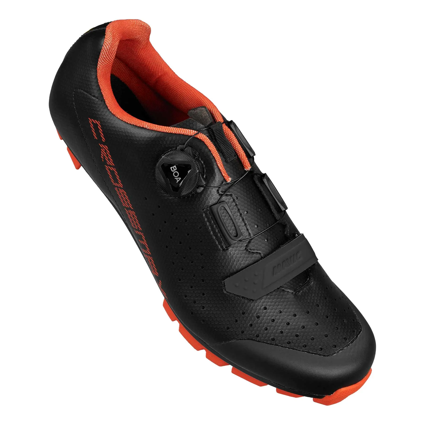 Zapatillas Mavic Crossmax BOA MTB negras, con cierre BOA y suela de alto rendimiento para ciclismo XC.
