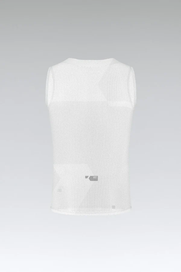 "Camiseta Interior Second Skin Hombre ultraligera, con ajuste segunda piel, tejido Silky 3D, costuras planas y cuello suave al tacto, ideal para ciclistas en condiciones cálidas."