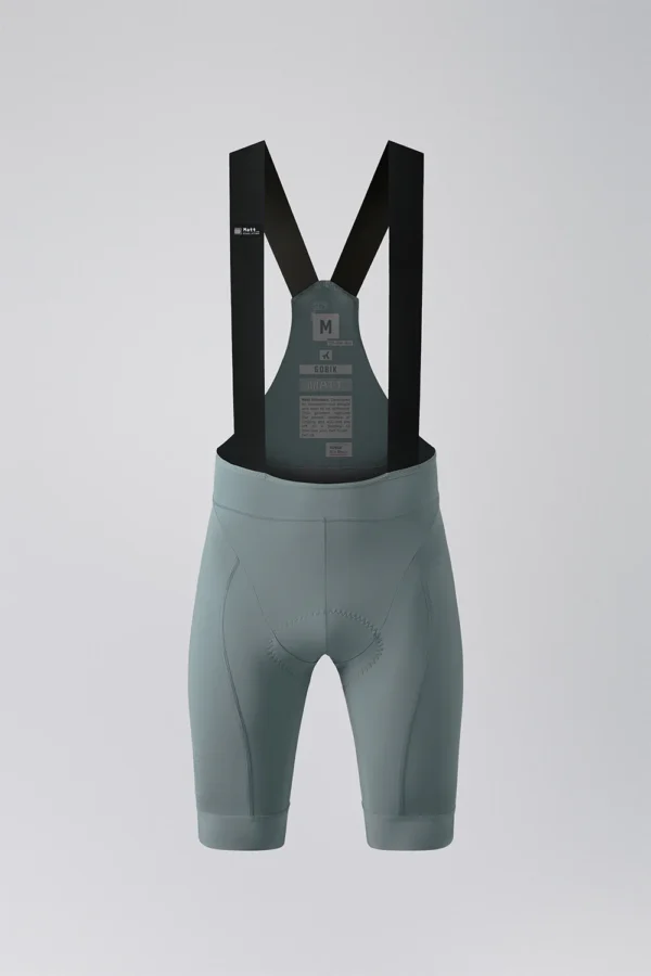 "Culotte Corto Gobik Matt 2.0 en color negro, con acabado mate, badana K10 Graphene y ajuste ergonómico. Diseñado para rutas de larga distancia con máxima sujeción y transpirabilidad."