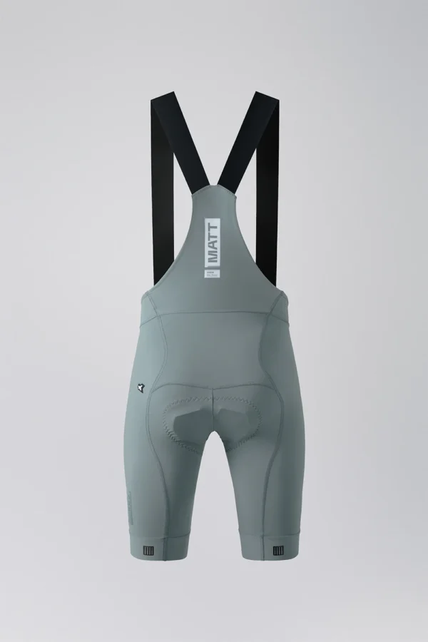 "Culotte Corto Gobik Matt 2.0 en color negro, con acabado mate, badana K10 Graphene y ajuste ergonómico. Diseñado para rutas de larga distancia con máxima sujeción y transpirabilidad."