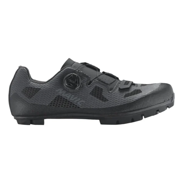 "Zapatillas Mavic Crossmax SL II con suela Energy Grip Terra y taqueado Contagrip® para máxima tracción en MTB."