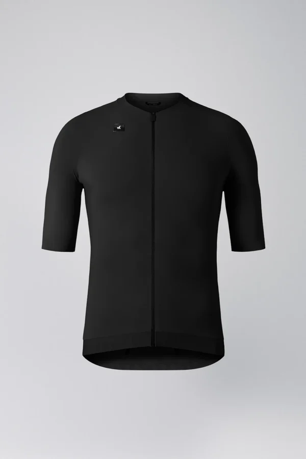 "Maillot Manga Corta Gobik CX Solid en color [color específico], diseñado para ciclismo de alto rendimiento. Ajuste perfecto, tejido EVOFLEX ultraligero y transpirable, ideal para temperaturas cálidas."