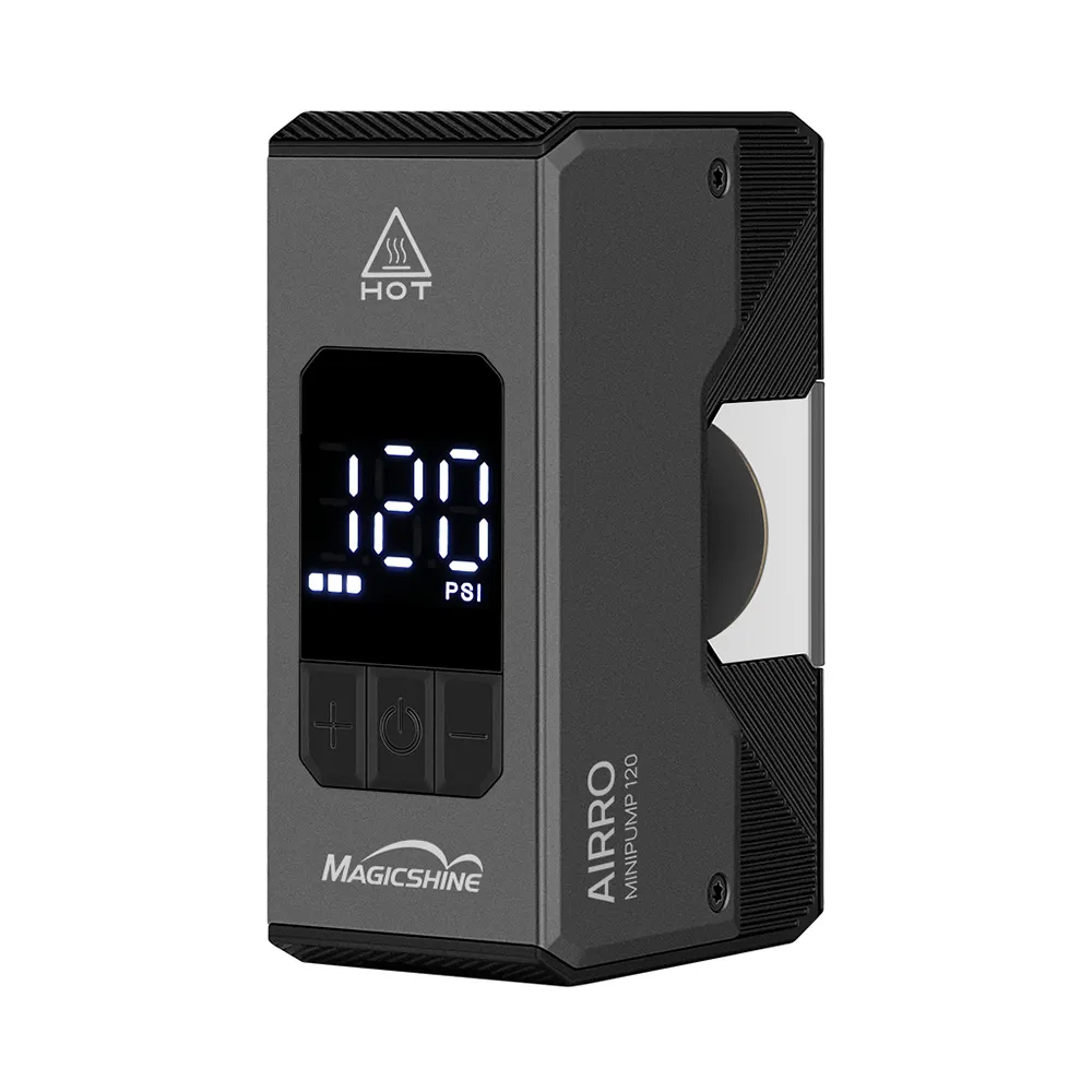 Compresor eléctrico compacto y ligero (145 g) con motor brushless, precisión ±1,5 PSI, hasta 120 PSI y carga rápida USB‑C. Incluye adaptadores Presta/Schrader, bolsa y accesorios—ideal para inflar sobre la marcha.