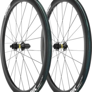 Juego de ruedas Mavic Cosmic S 42 Disc de carbono para bicicleta de carretera – 42 mm, Tubeless Ready, freno de disco, buje ID360 – disponible en Bikes Moncayo.