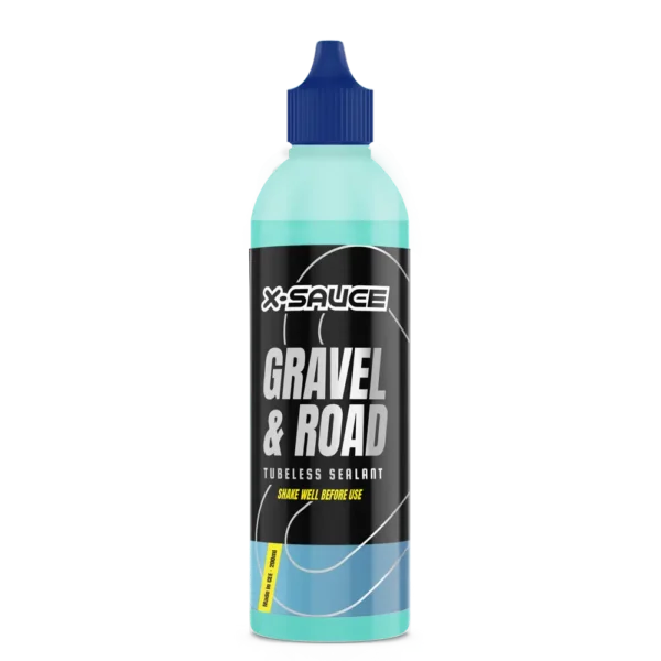 Sellante tubeless X-Sauce Gravel & Road 500ml para bicicletas de carretera y gravel, antipinchazos con látex natural y partículas biodegradables.