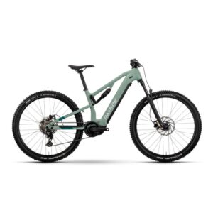 La Raymon TrailRay 120 combina potencia, fiabilidad y comodidad en una bicicleta eléctrica de montaña preparada para cualquier desafío. Su motor Yamaha, su batería de gran capacidad y su geometría equilibrada la convierten en una opción perfecta tanto para ciclistas principiantes como para amantes del trail más experimentados.