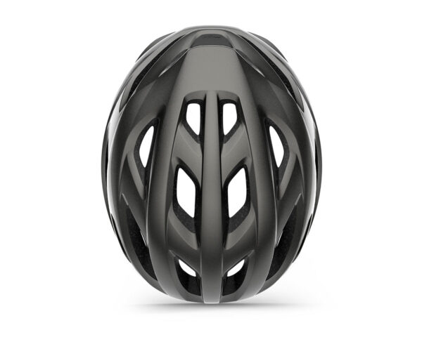 El Casco MET Idolo 2 ofrece la combinación perfecta de ligereza, ventilación y protección para ciclistas de carretera y entrenamientos exigentes. Con construcción In-Mould, sistema de ajuste Safe-T Advance +, diseño aerodinámico y acolchados transpirables, garantiza máximo confort y rendimiento en cada ruta. Ideal para ciclistas que buscan un casco moderno, cómodo y eficiente para largas distancias.