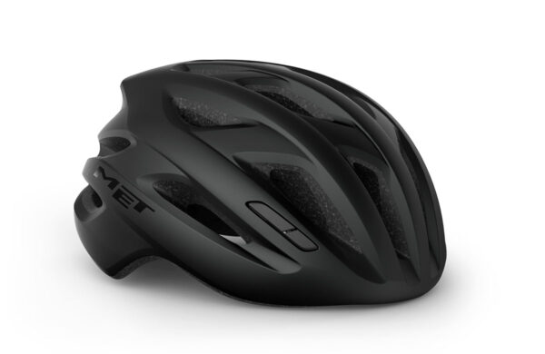 El Casco MET Idolo 2 ofrece la combinación perfecta de ligereza, ventilación y protección para ciclistas de carretera y entrenamientos exigentes. Con construcción In-Mould, sistema de ajuste Safe-T Advance +, diseño aerodinámico y acolchados transpirables, garantiza máximo confort y rendimiento en cada ruta. Ideal para ciclistas que buscan un casco moderno, cómodo y eficiente para largas distancias.