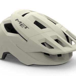 El MET Shelter MIPS es un casco pensado para ciclistas de montaña, gravel, e-bike y rutas de trail, diseñado para ofrecer seguridad, versatilidad, ventilación eficiente y comodidad duradera. Su combinación de protección mejorada, cobertura trasera, ajuste preciso y ventilación inteligente lo convierte en una de las opciones más completas dentro de su categoría, ideal tanto para quienes entrenan regularmente como para quienes disfrutan de rutas off-road los fines de semana.
