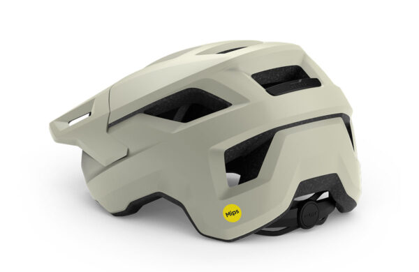 El MET Shelter MIPS es un casco pensado para ciclistas de montaña, gravel, e-bike y rutas de trail, diseñado para ofrecer seguridad, versatilidad, ventilación eficiente y comodidad duradera. Su combinación de protección mejorada, cobertura trasera, ajuste preciso y ventilación inteligente lo convierte en una de las opciones más completas dentro de su categoría, ideal tanto para quienes entrenan regularmente como para quienes disfrutan de rutas off-road los fines de semana.