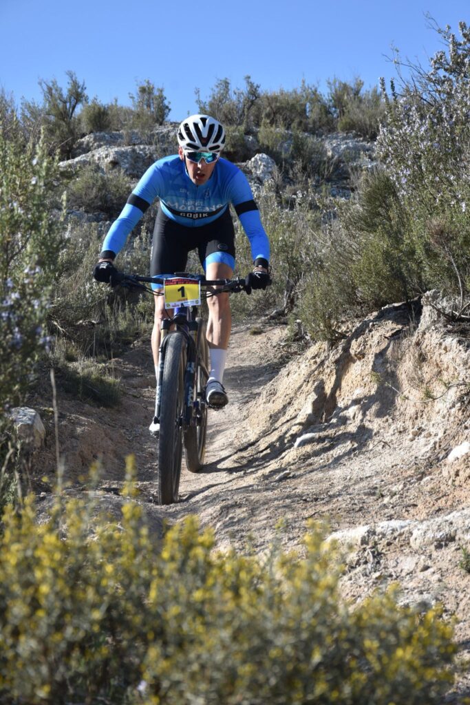 Gran actuación del equipo Bikes Moncayo en la XII BTT Pina de Ebro con Javier Lahuerta tercero en la general y primero Máster 40, y Elisenda Aranda segunda femenina en la ruta corta.