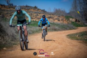 En esta ocasión, nuestro único representante fue Manuel Lapuente Cintora (Manolo), quien volvió a demostrar que la experiencia, la constancia y la pasión por el ciclismo siguen marcando la diferencia.