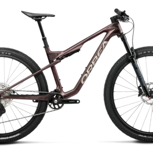 Compra la Orbea Oiz M30 2027, una bicicleta MTB de carbono con suspensión RockShox de 120 mm, transmisión Shimano de 12 velocidades y tija telescópica.